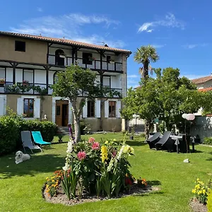 Pensión La Maison D'amalaurille, Saint-Gaudens (Haute-Garonne)
